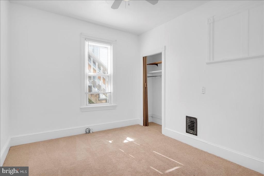 502 Park Ave - Photo 12