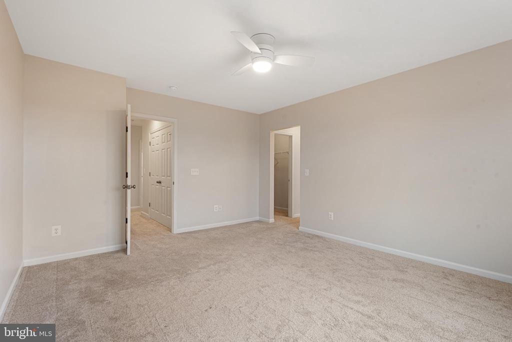 110 Splendor Garden Way - Photo 18