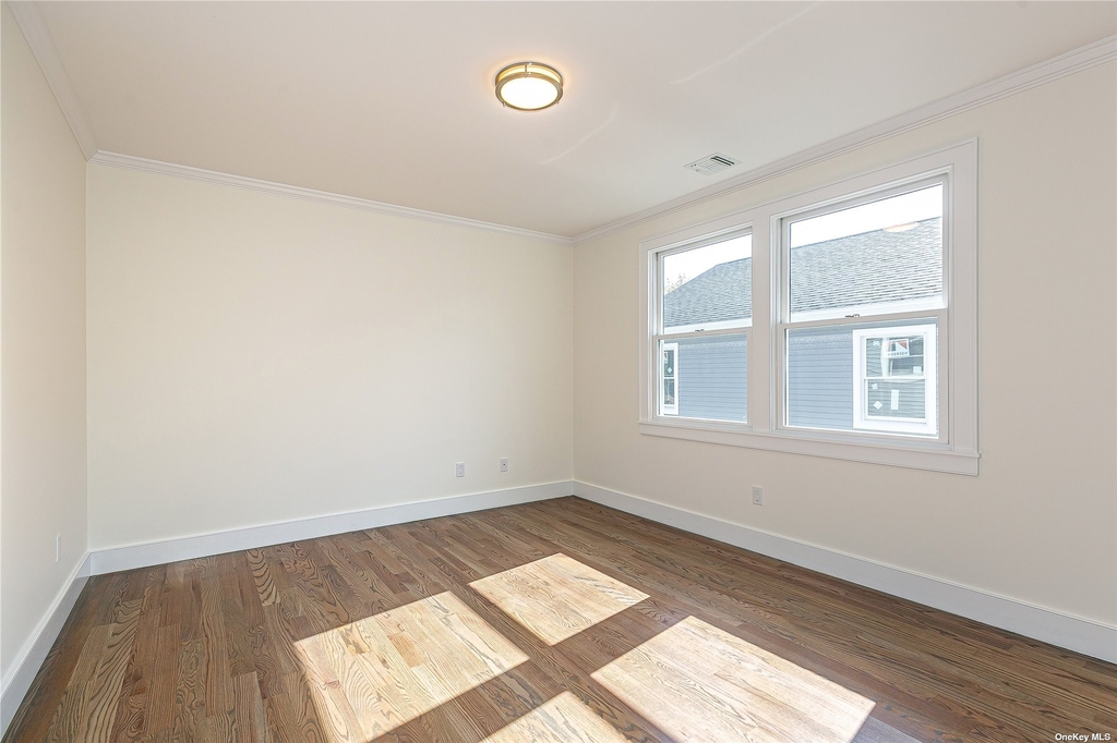 207 Nassau Boulevard - Photo 20