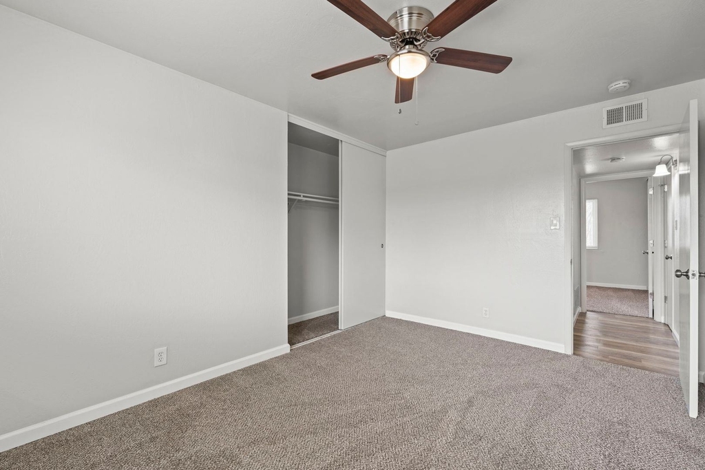 405 Grand Canyon Blvd - Photo 6