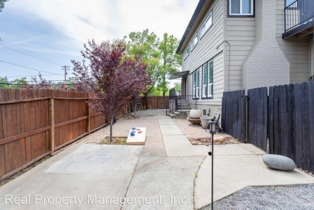 2066 Placer Street - Photo 14