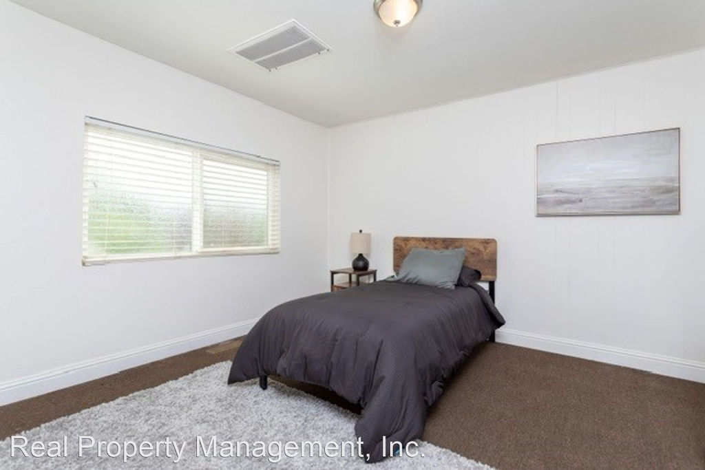 2066 Placer Street - Photo 13