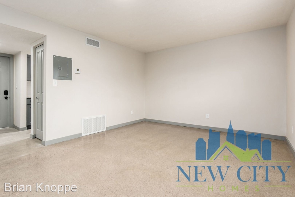 2085 W Broad St Unit 108 - Photo 10