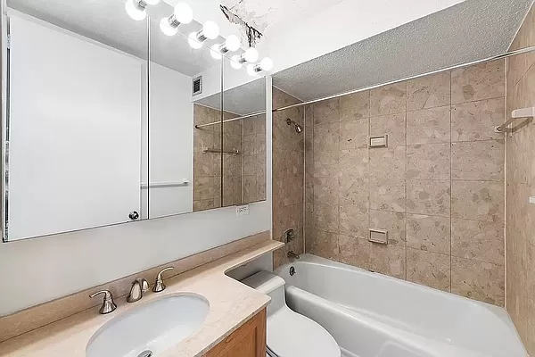 360 East 57th Street - Photo 8