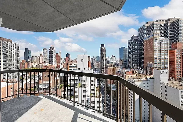 360 East 57th Street - Photo 7