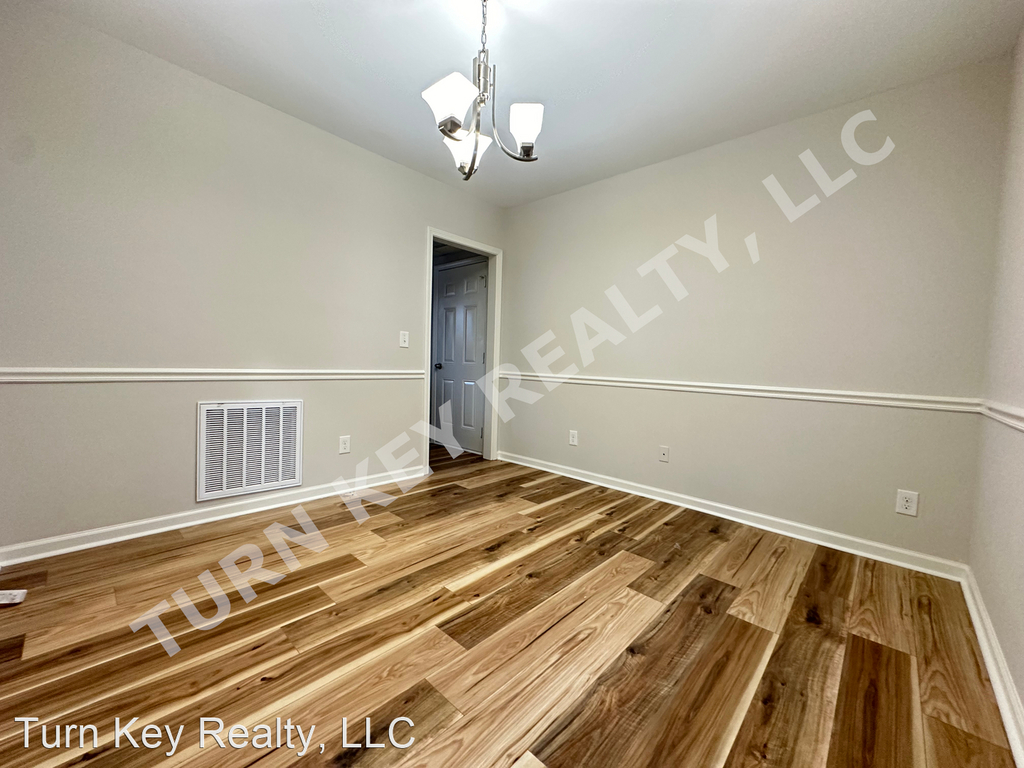 2628 Gaylon Street - Photo 2