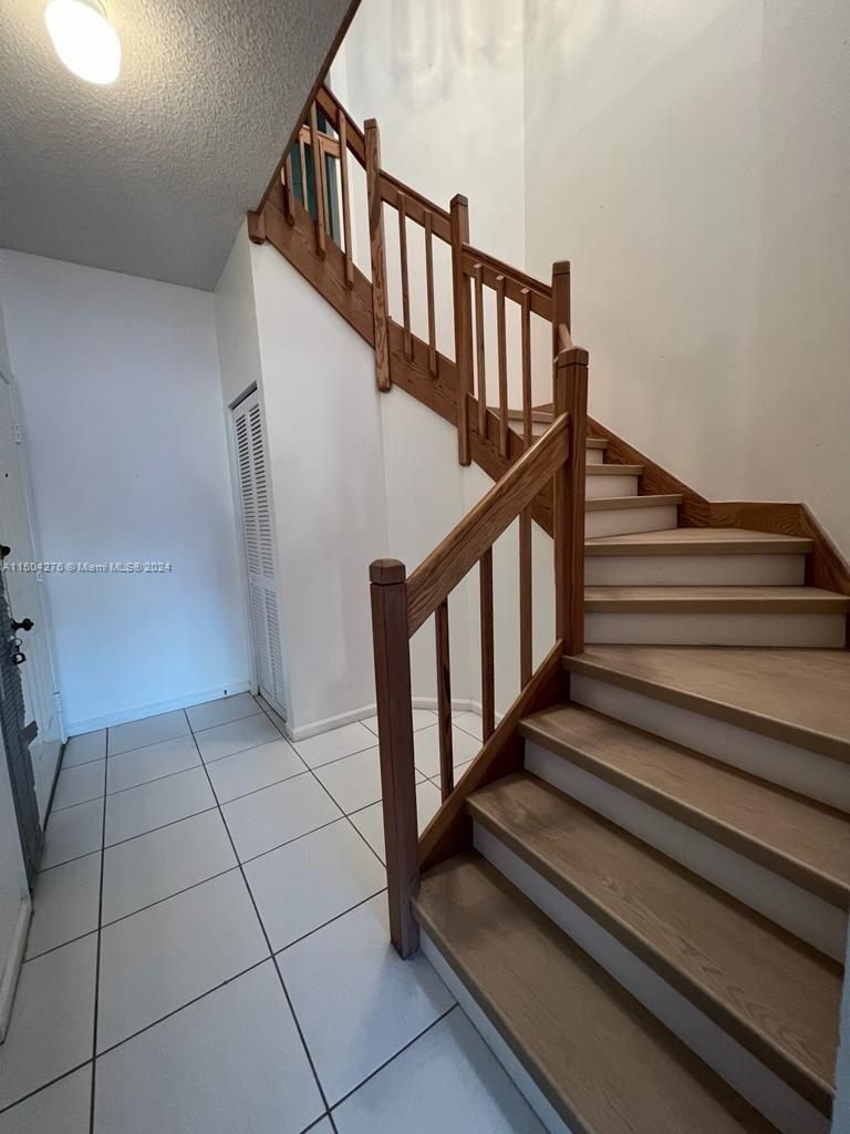 11690 Briarwood Cir - Photo 10