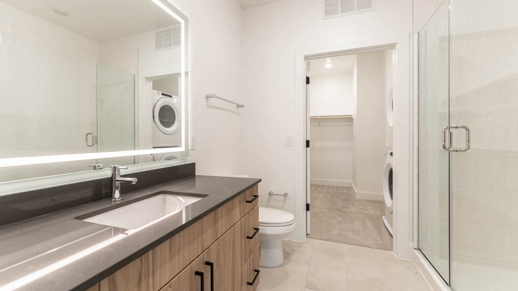 17727 Addison Road - Photo 81