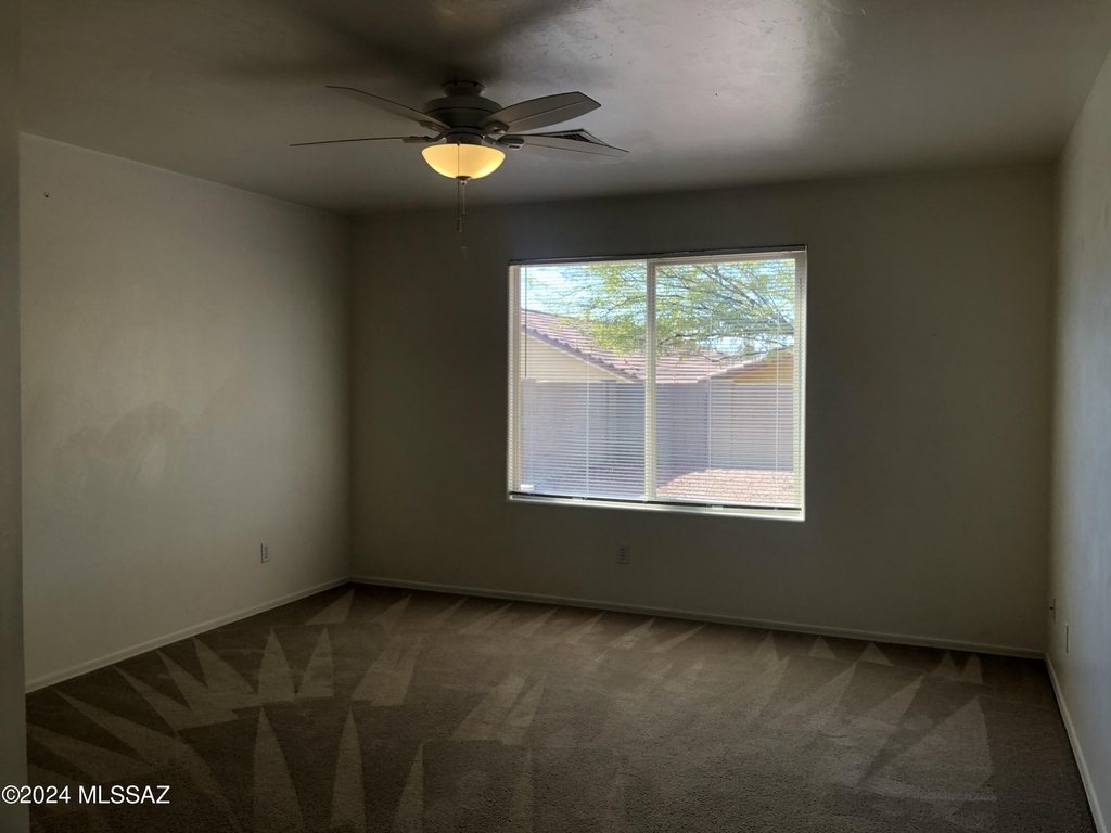 6039 N Panorama Park Drive - Photo 17