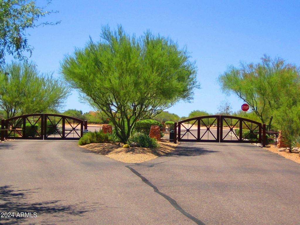 28427 N Rio Mountain Court - Photo 28