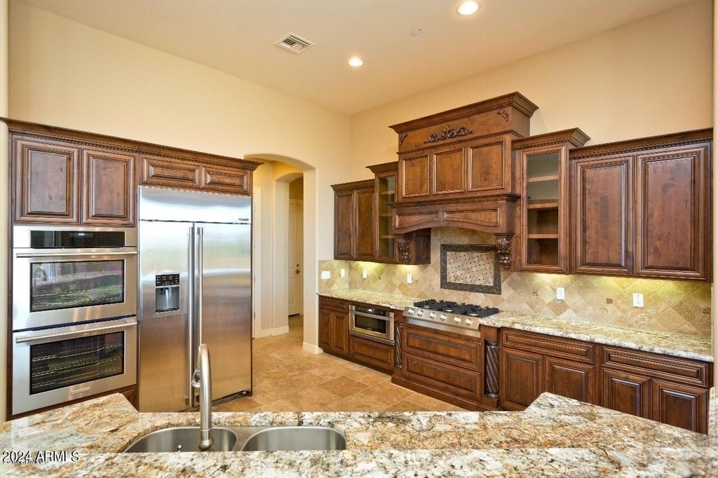 28427 N Rio Mountain Court - Photo 2