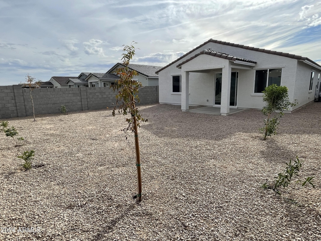 24620 W Mohave Street - Photo 21