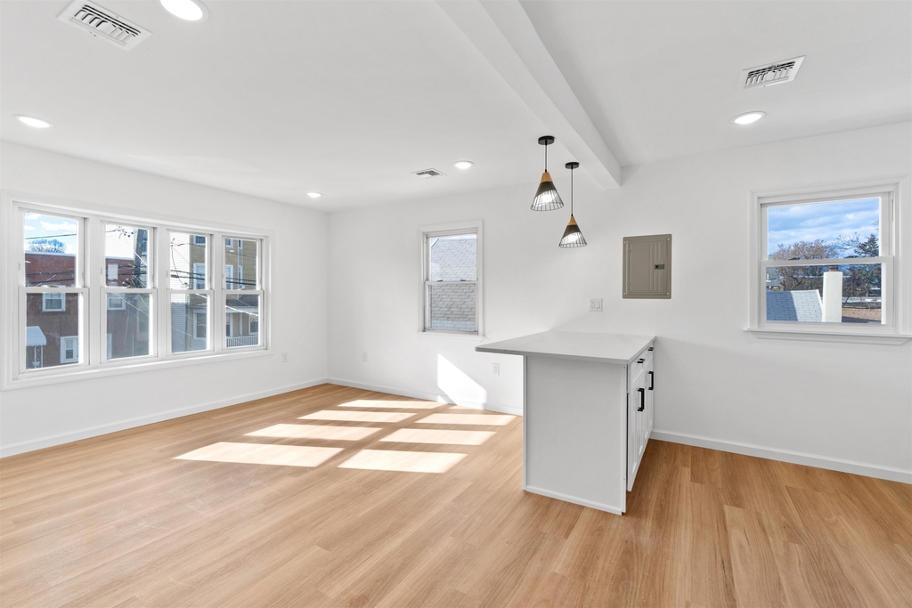 47 East 14th St - Photo 1