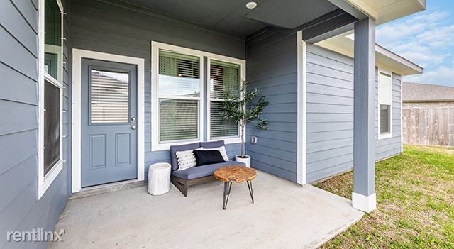 2600 Alvin Area - Photo 1