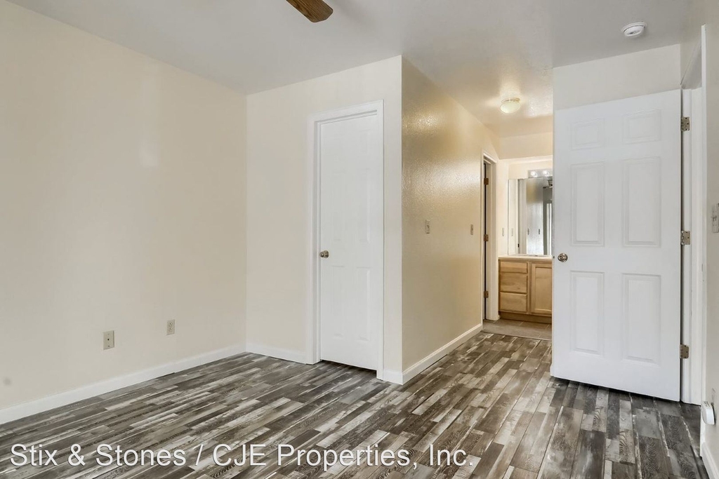 9212 E Arbor Cir. Unit H - Photo 11