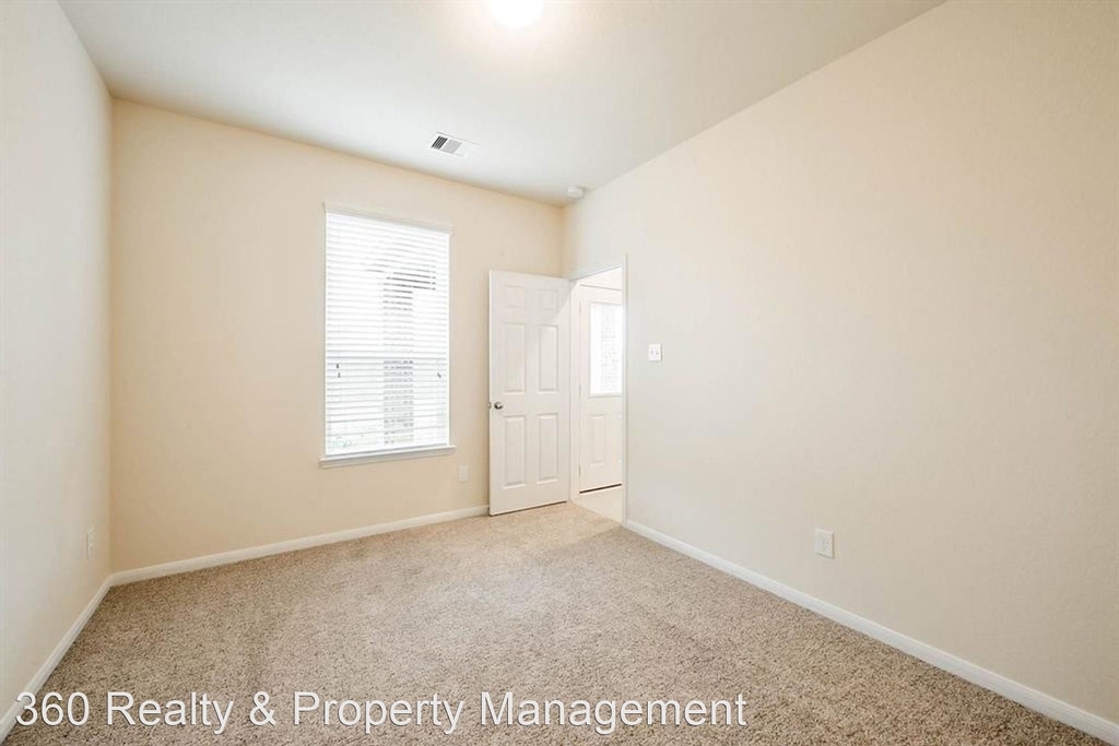 4211 Fair Country Lane - Photo 13