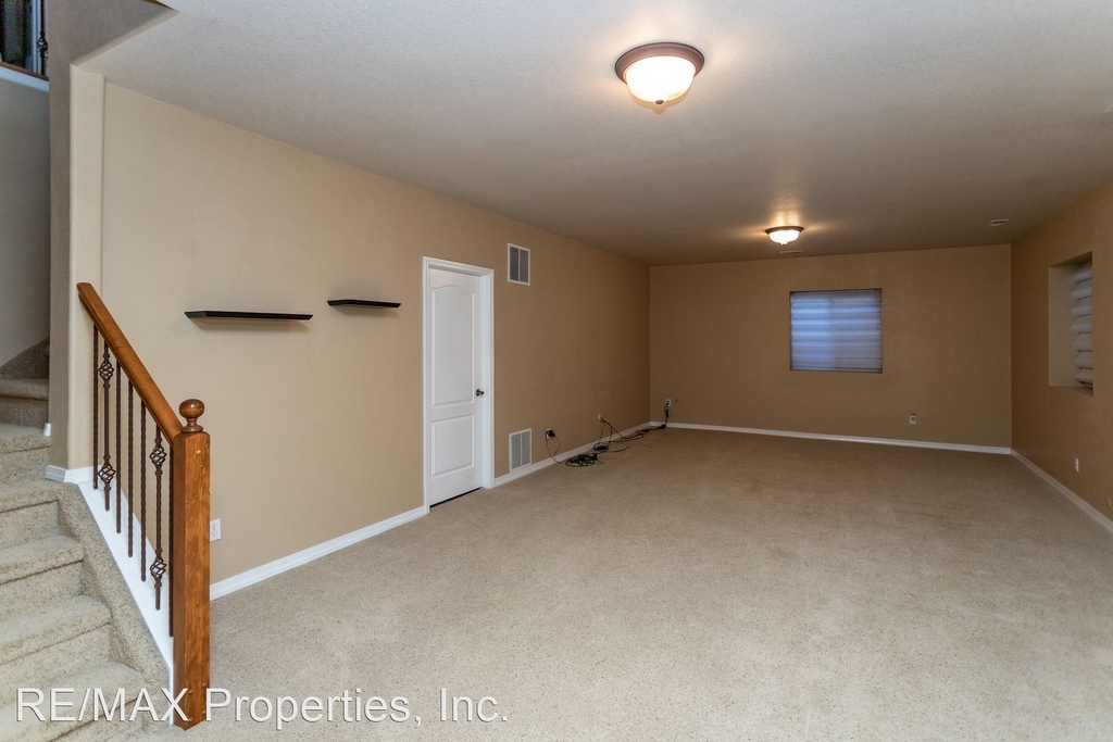 9922 Red Sage Drive - Photo 39