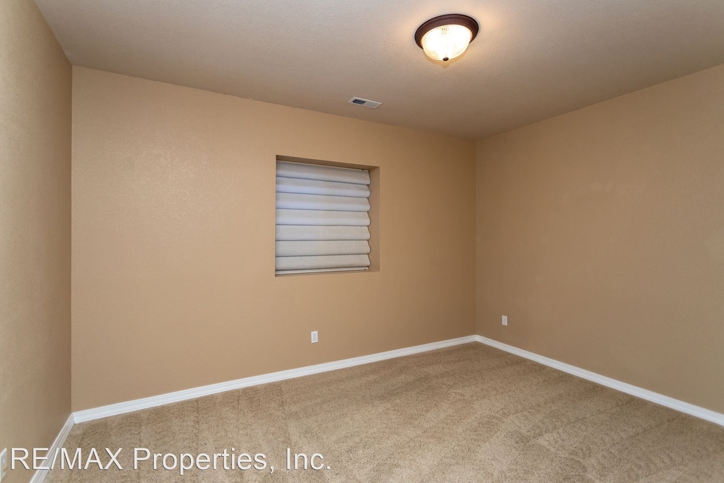 9922 Red Sage Drive - Photo 35