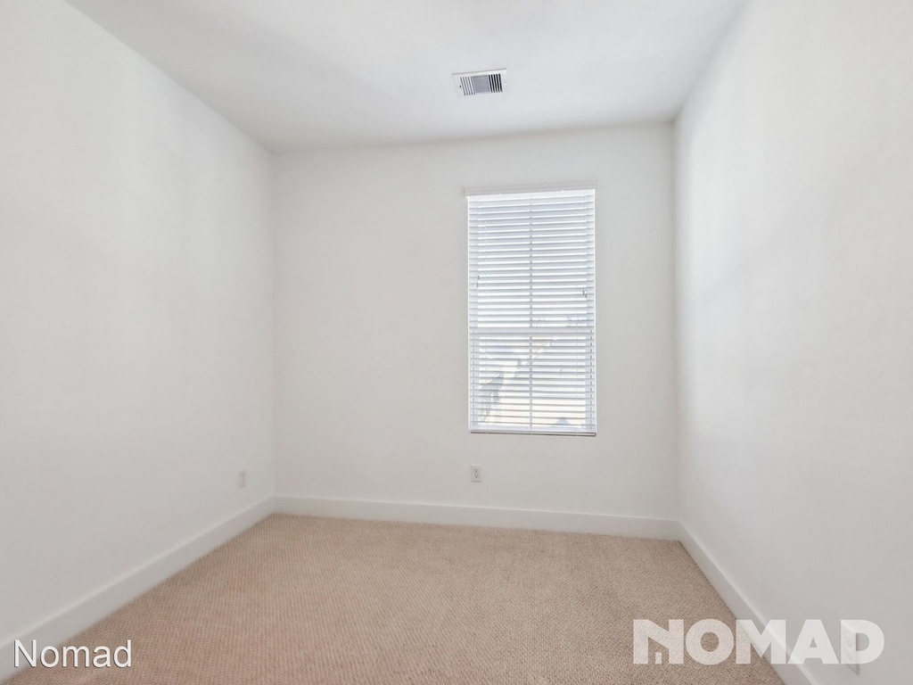 2056 Johanna Dr Unit D - Photo 13