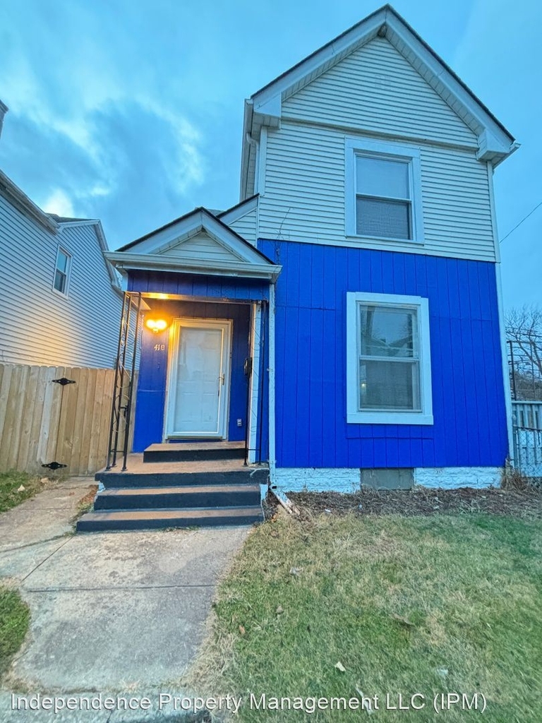 41 Drummer Ave - Photo 0