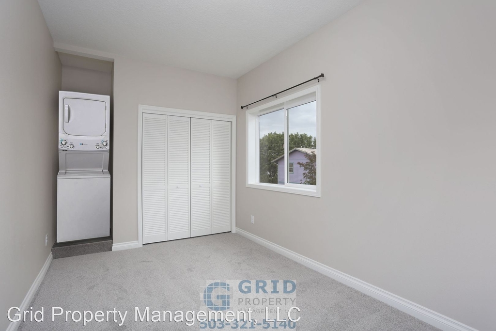 9636-9638 Se Holgate Blvd. - Photo 11