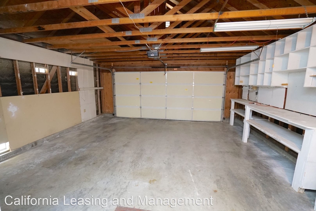 29170 Quincy St. - Photo 12