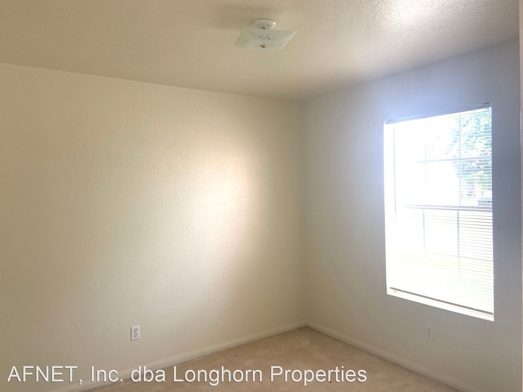 3301 Neel Court - Photo 4