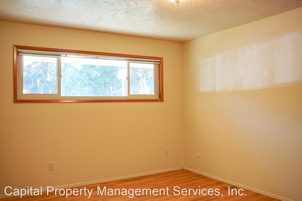 3803 - 3821 Se 35th Pl - Photo 9