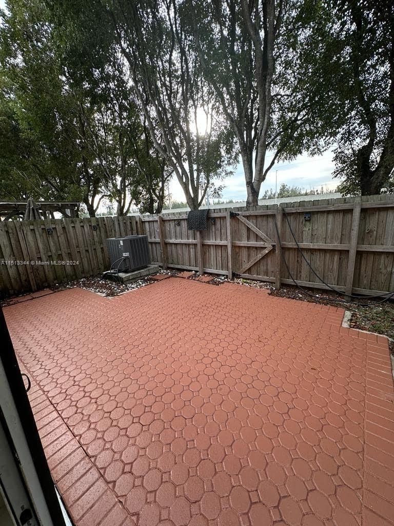 5100 Nw 116th Ct - Photo 12