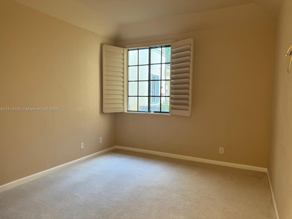 1620 Passion Vine Cir - Photo 21