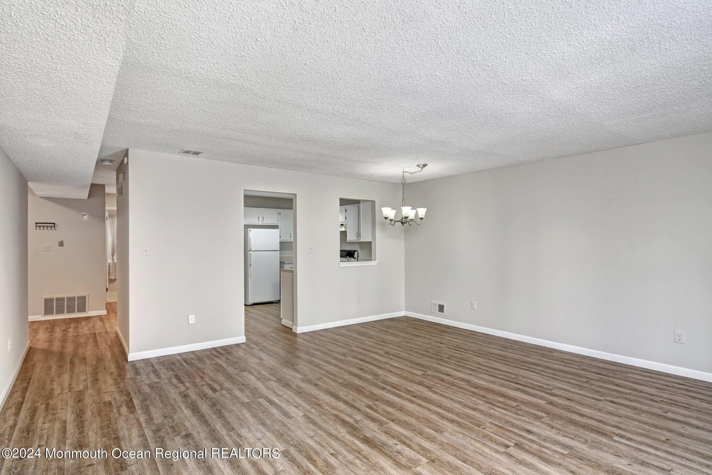 159 Tulip Lane - Photo 10