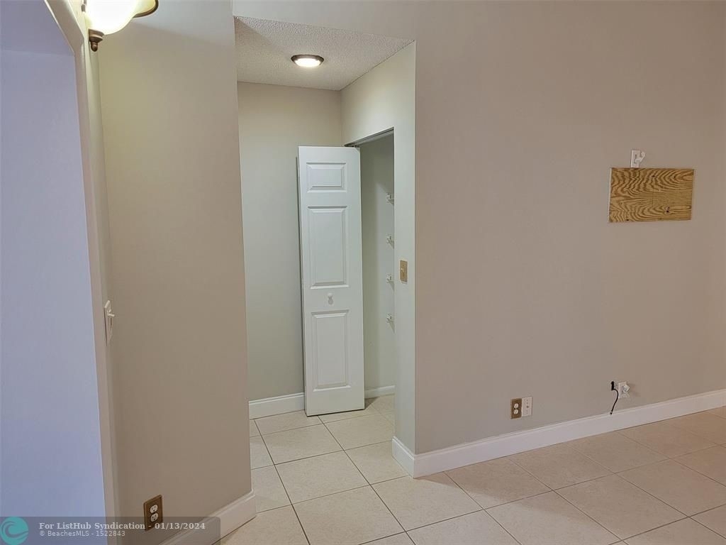 10445 Nw 8th Ct - Photo 16