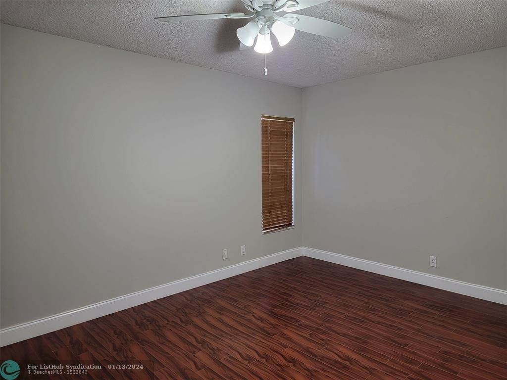 10445 Nw 8th Ct - Photo 12