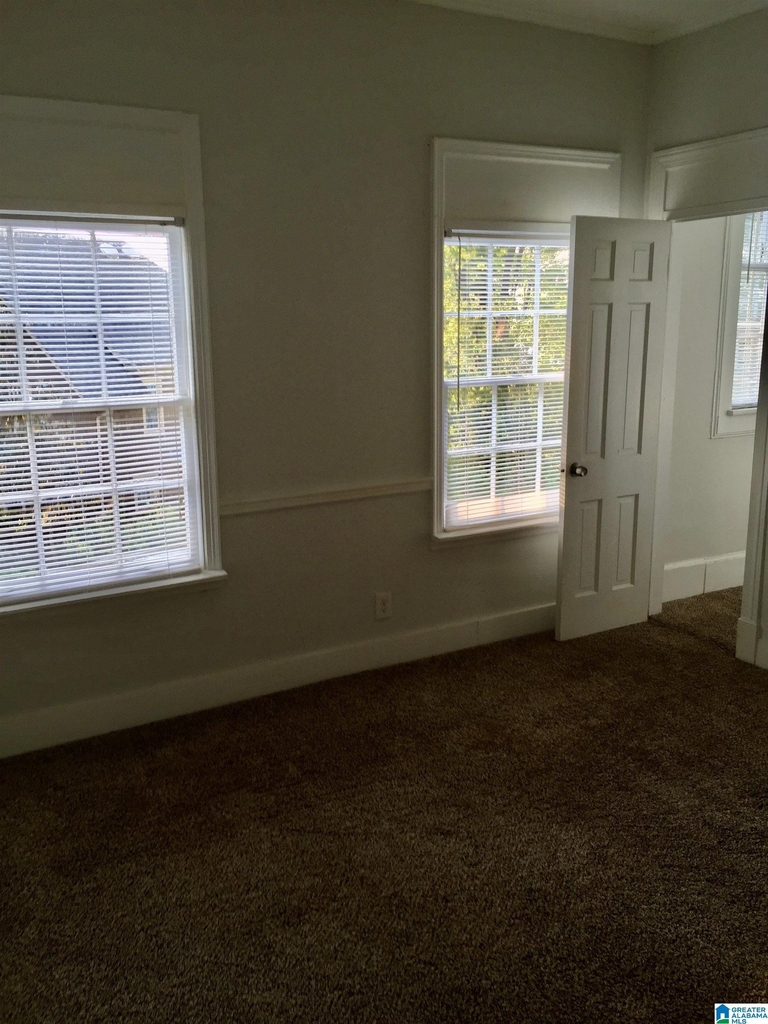 1412 Smolian Place - Photo 3