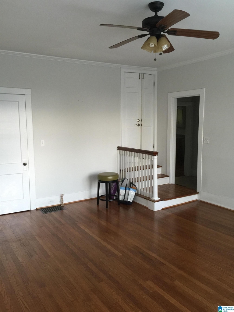 1412 Smolian Place - Photo 2