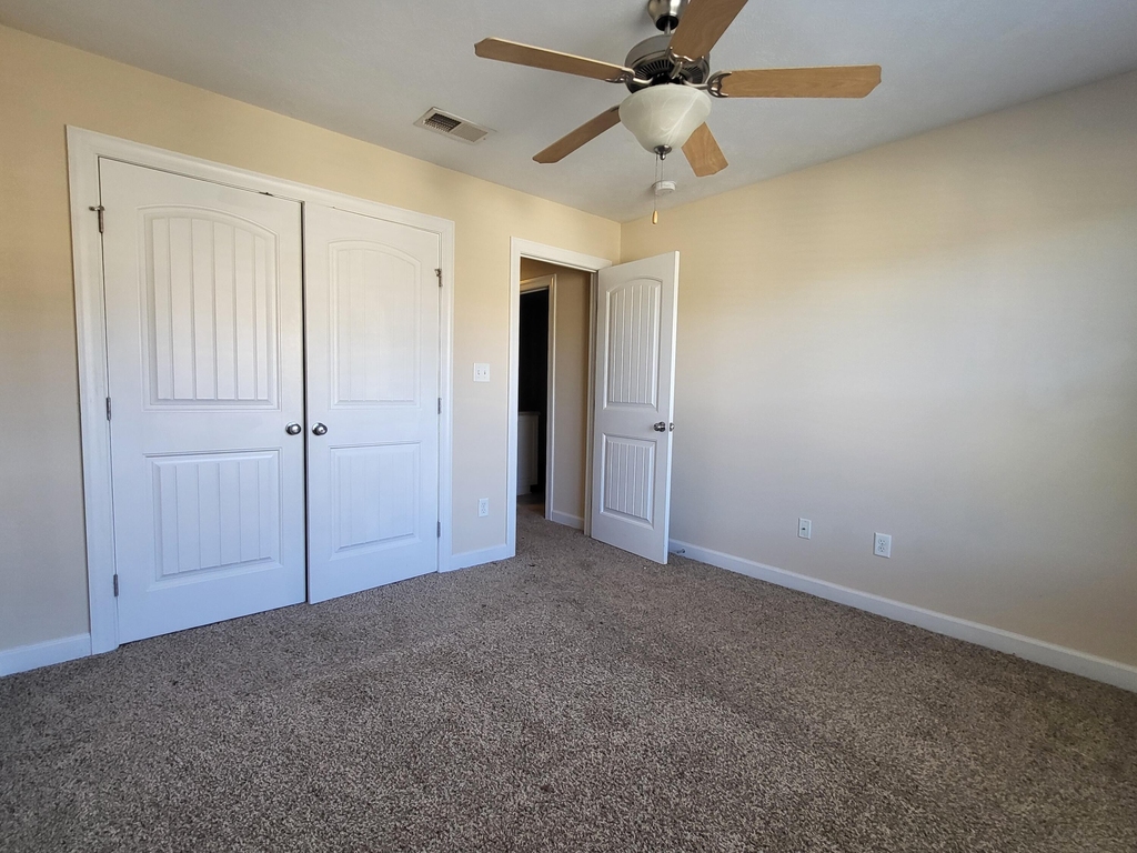 389 Connor Circle - Photo 14