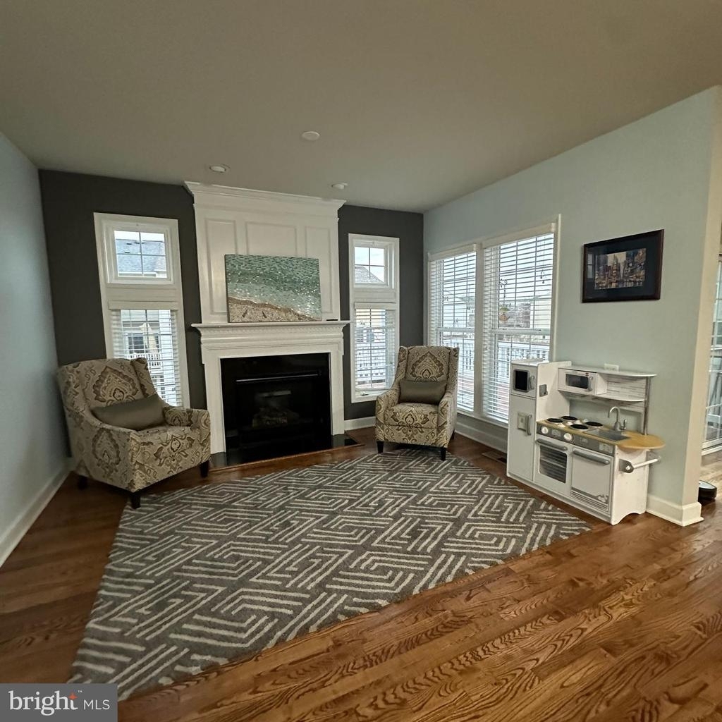 102 Great Laurel Sq Se - Photo 8