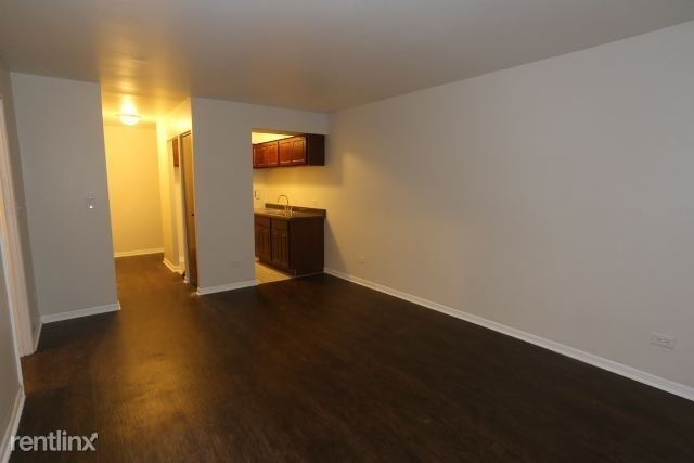 1040 W. Hollywood, Unit A102 - Photo 4