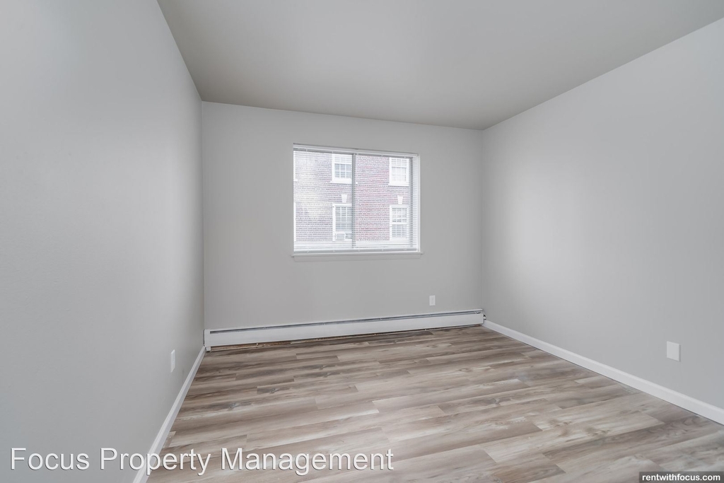 433 S. Webster Ave. - Photo 6