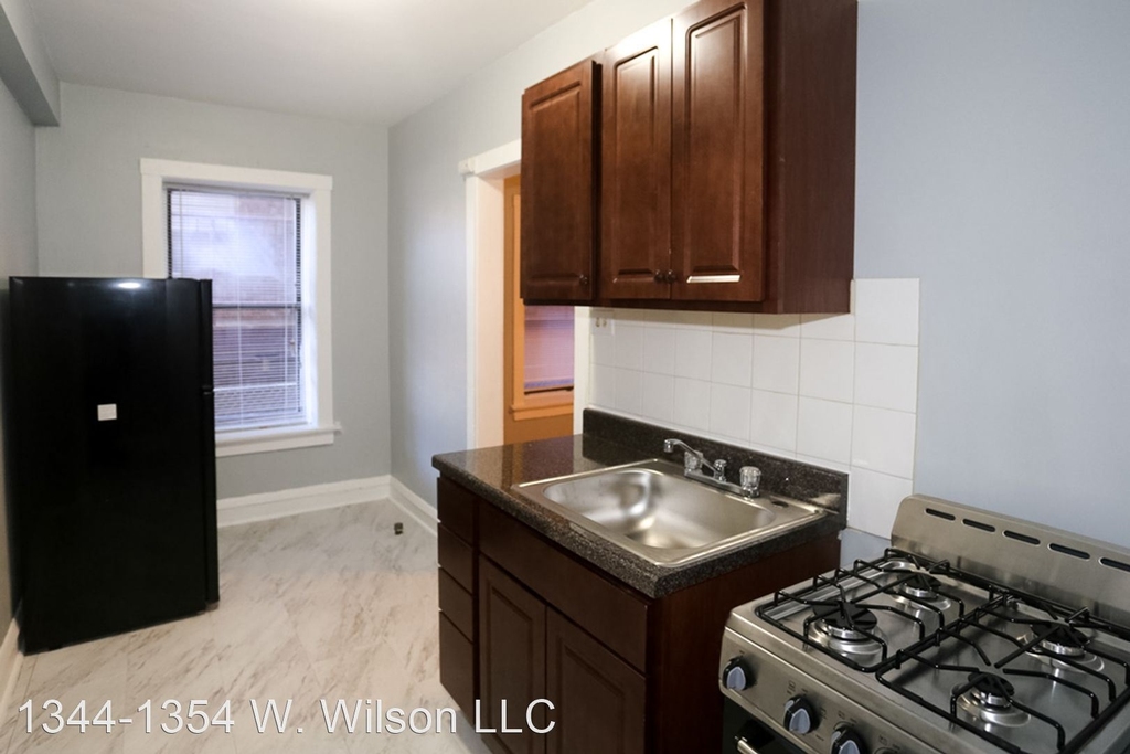 4600 - 4608 N. Beacon - Photo 9