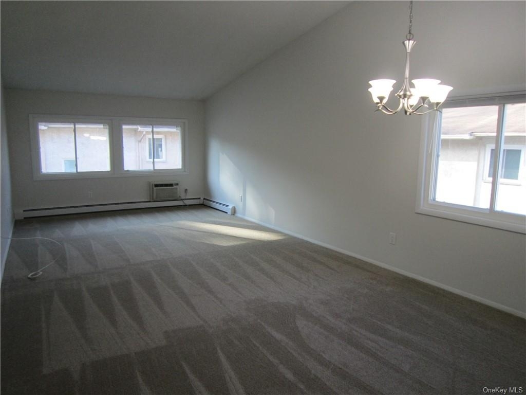 85 N Middletown Road - Photo 3