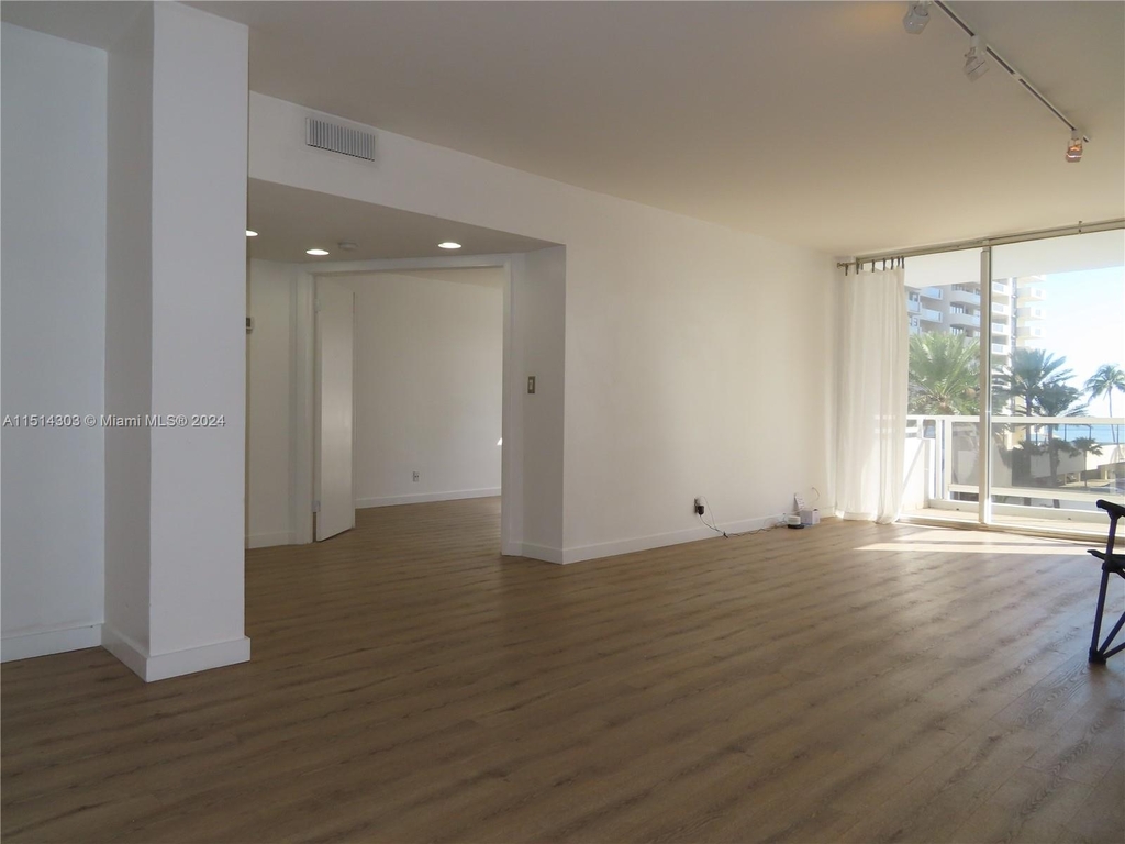 5700 Collins Ave - Photo 20