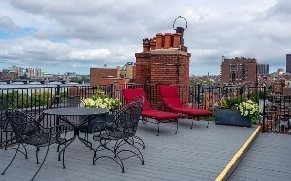 295 Beacon Street - Photo 21