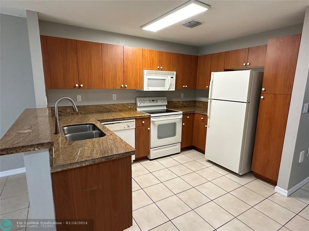 3186 Sw 128th Ter - Photo 2