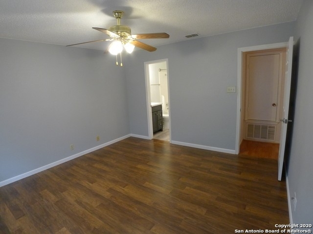 703 Meadow Gate - Photo 25