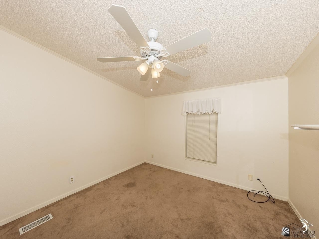 12736 E 46 St - Photo 18