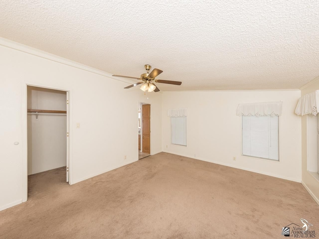 12736 E 46 St - Photo 20