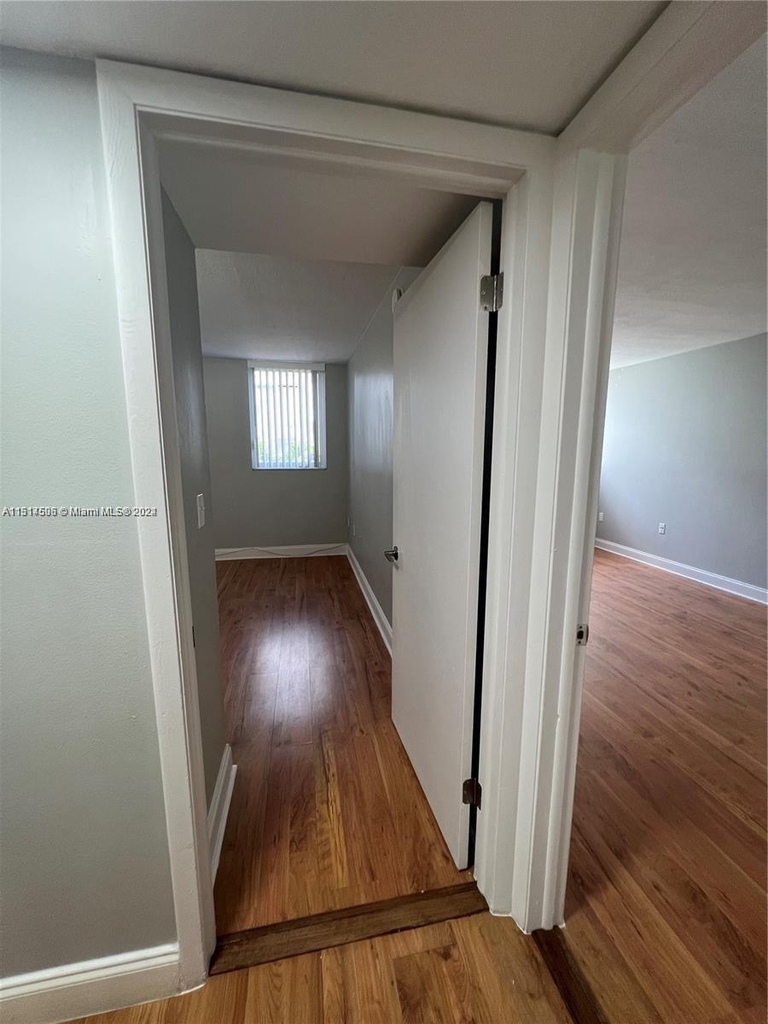 1666 West Ave - Photo 10