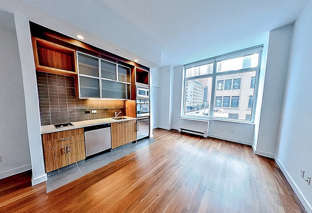 606 West 42nd Street - Photo 0