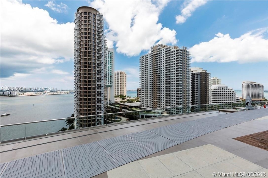 465 Brickell Ave - Photo 14